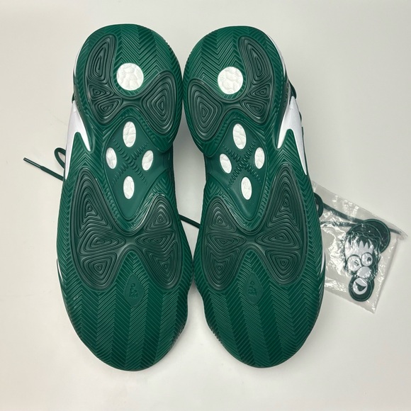 Adidas Mens Size 12 Boost BYW Select Lightstrike - Picture 8 of 8